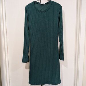 Heatherly, Adika fitted back detail dark green, forest ribbed dress, m